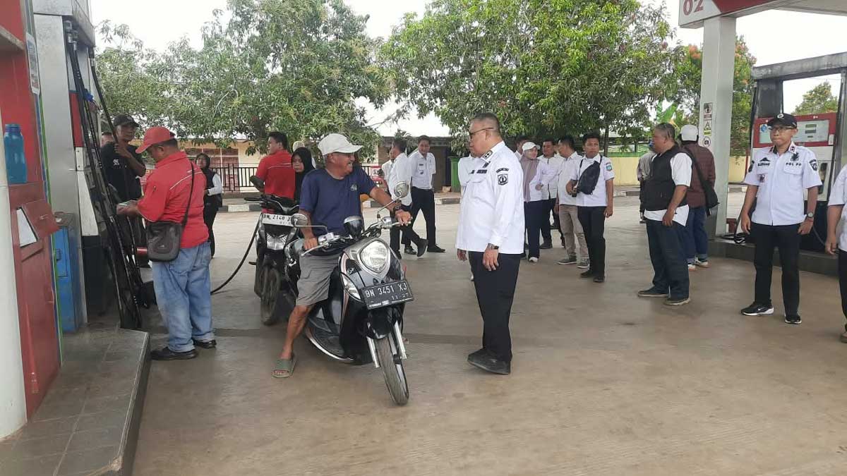 Antrean BBM di SPBU Selingsing Mulai Lancar, 132 Pengecer Dapat Kartu Kendali