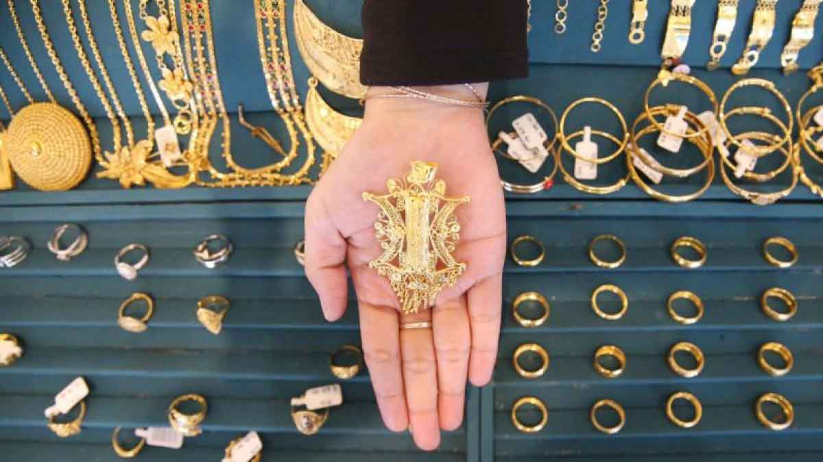 Rincian Harga Emas Perhiasan Minggu 18 Januari 2026, Naik atau Stabil?