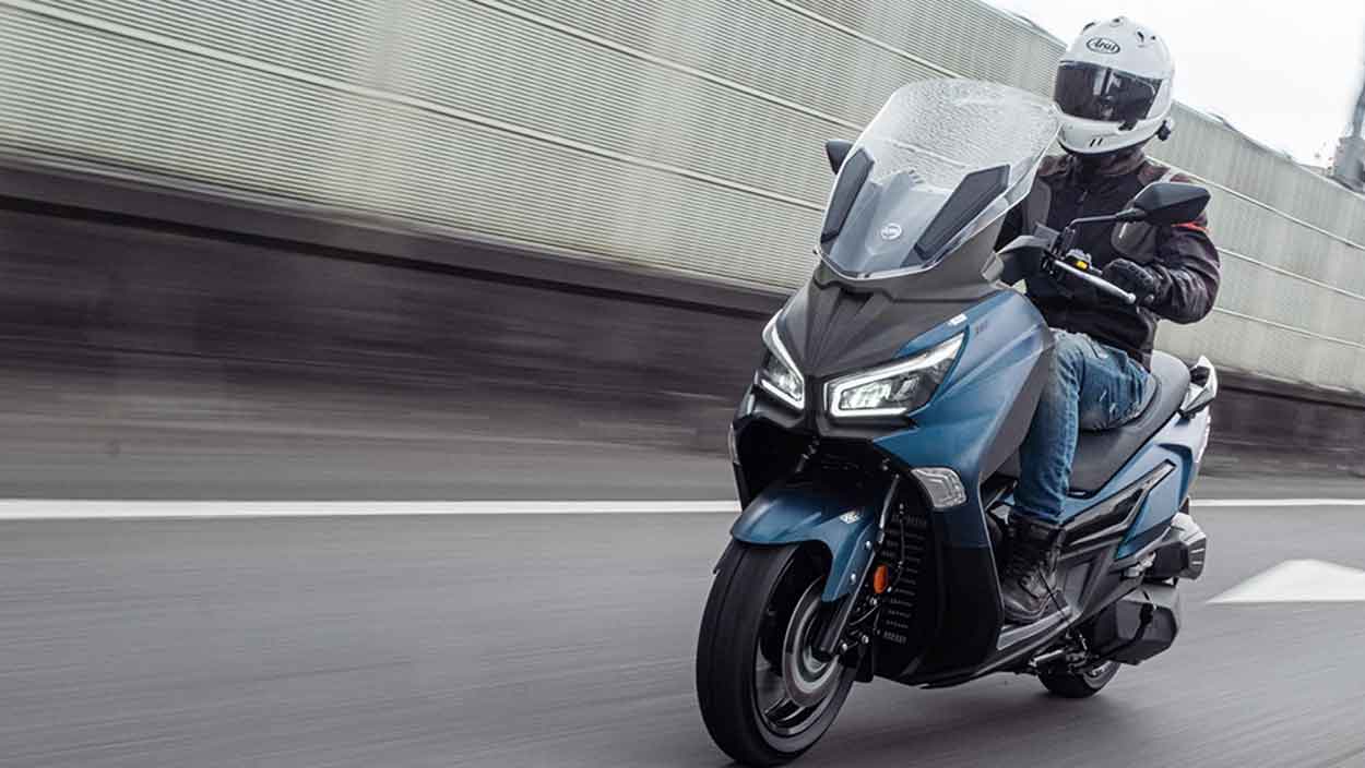 Skutik Bongsor 250cc Rasa Moge, SYM Joymax Z3i Tantang XMAX dengan Fitur Canggih BOSCH