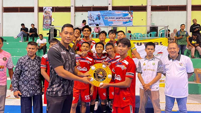  SMAN 1 Manggar Juara KANO CUP FUTSAL 2023, Kalahkan Tim SMA 1 Damar di Final 