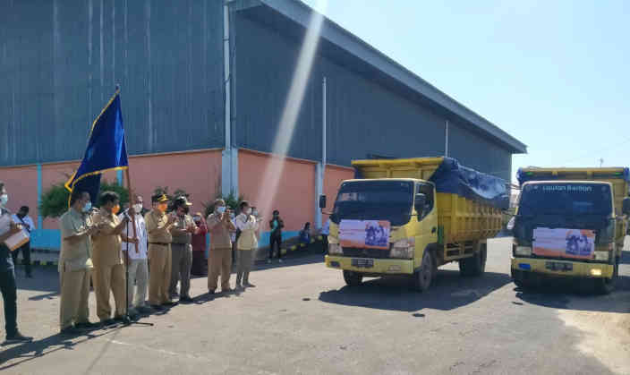 Bupati Belitung Lepas Penyaluran 56,3 Ton Beras untuk Masa PPKM