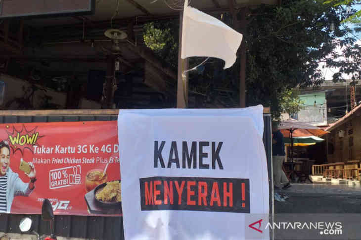 Kamek Menyerah: Pelaku Usaha di Belitung Kibarkan Bendera Putih