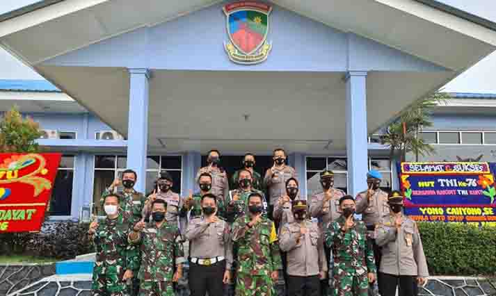 HUT ke-76 TNI, Kapolres Ajak Rombongan Serbu Mako Kodim Belitung & Lanud ASH