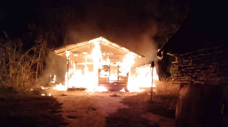 Bertengkar, Lelaki Asal Kelapa Kampit Bakar Rumah Ibu Kandung