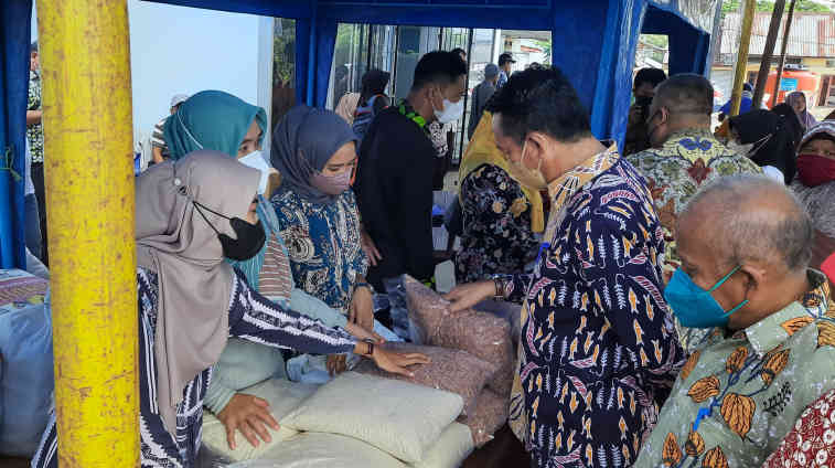 Pasar Tani di Kabupaten Beltim Bantu Penuhi Kebutuhan Masyarakat