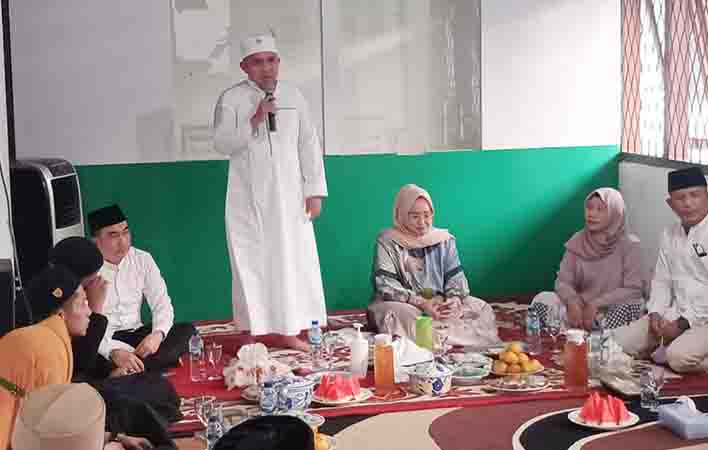 Wali Kota Molen Buka Puasa Bersama di Kampung Halaman Sang Ayah