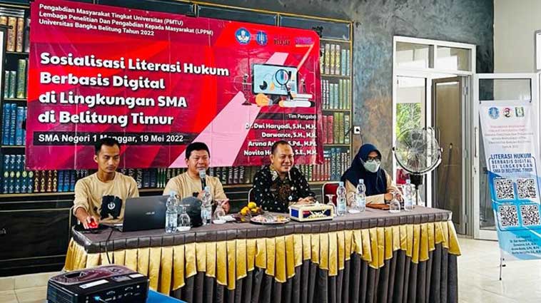 UBB Ajak Siswa SMAN 1 Manggar Mengenal Literasi Hukum