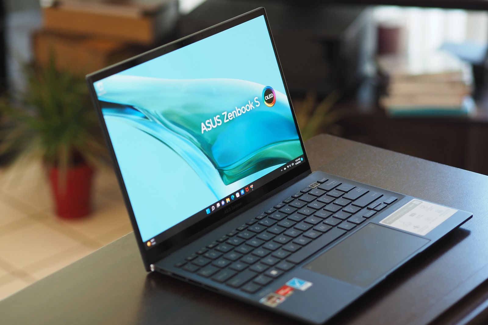 Performa Terbaik Rekomendasi Laptop Kecil Dan Ringan Cocok Untuk