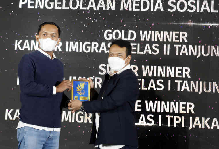 Pengelolaan Medsos Imigrasi Tanjungpandan Terbaik se Indonesia, Raih Gold Winner AHII 2022