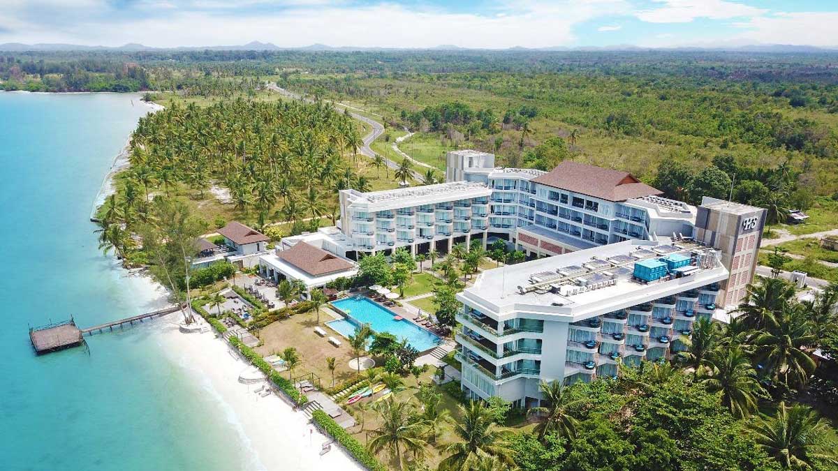 Rekomendasi Hotel Mewah untuk Liburan di Belitung, Semuanya Ada di Santika Premiere Beach Resort