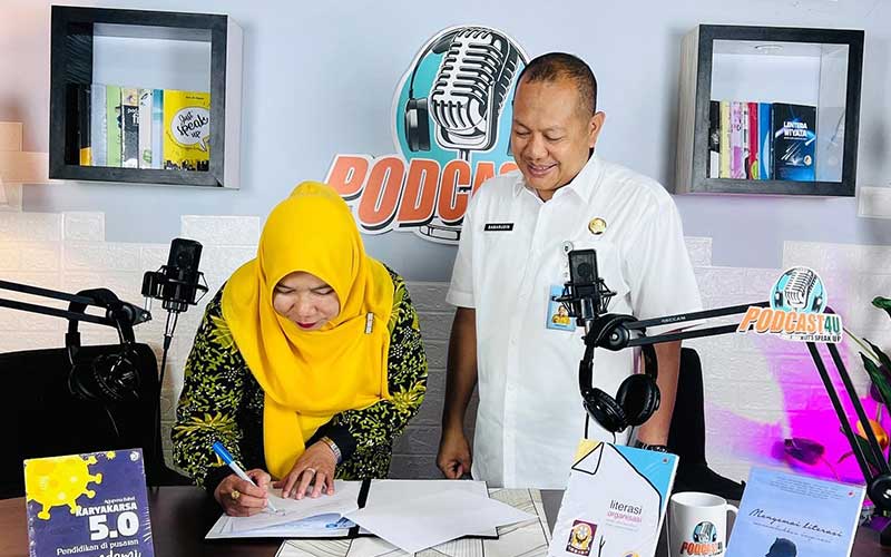 Perkuat Literasi Digital, SMPN 3 Tanjungpandan Belajar Pemanfaatan Podcast SMAN 1 Manggar