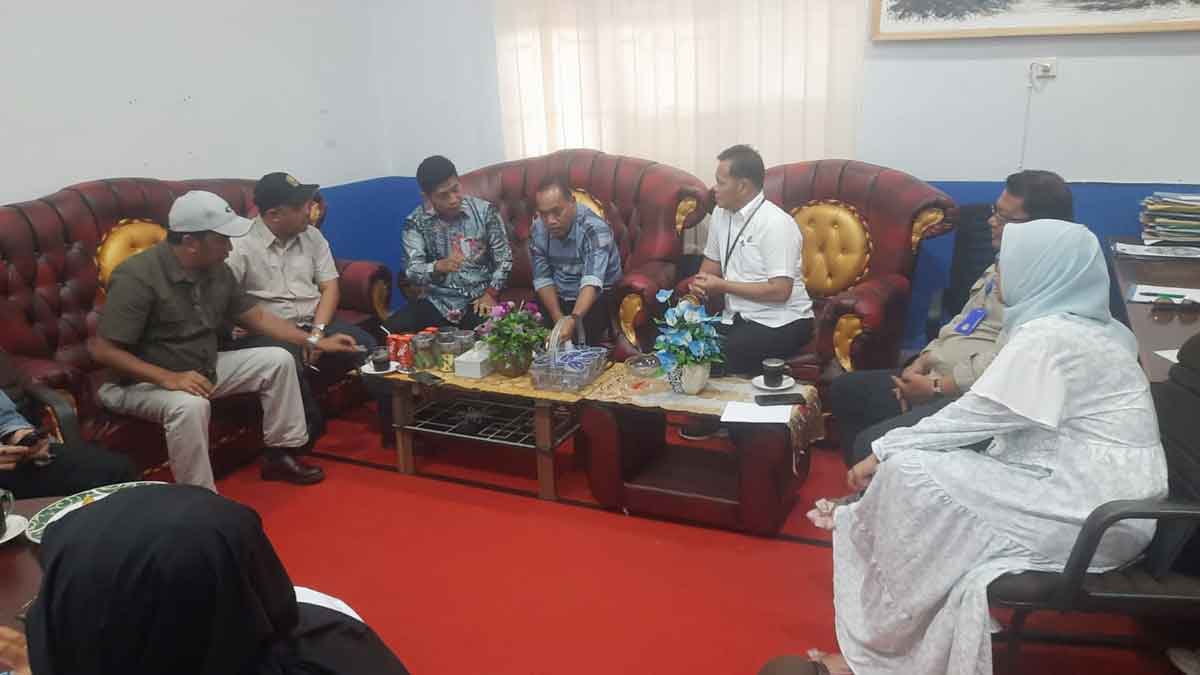 Komisi III DPRD Babel Tinjau Pemasangan PJU di Beltim, Dorong Pengalihan Beban APBD