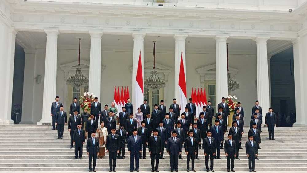 Kabinet Merah Putih: Presiden Prabowo Lantik 48 Menteri dan 5 Pejabat Setingkat Menteri