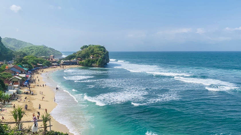 Liburan Lebaran 2024: 5 Pesona Wisata Pantai Terbaru di Jogja yang Wajib Dikunjungi