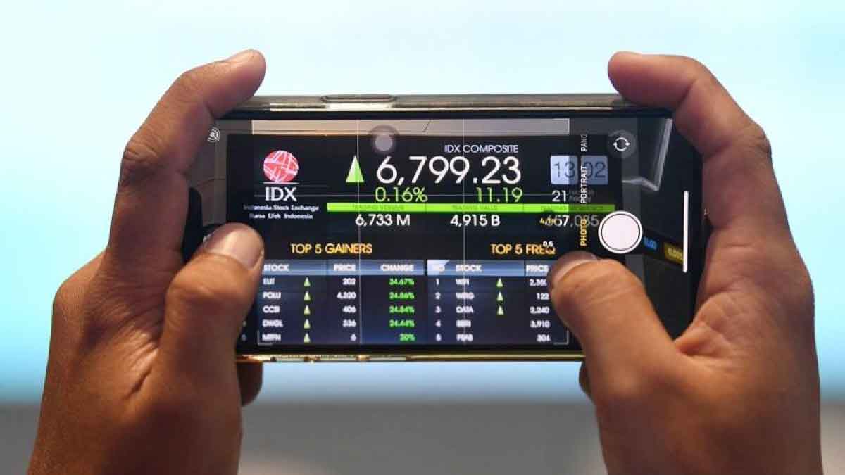 IHSG Menguat Tajam, Sentimen Regulator Dorong Optimisme Pasar