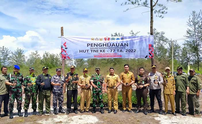 Kodim 0414/Belitung Tanam Pohon dan Tebar Benih Ikan di HKM Seberang Bersatu, Peringati HUT ke-77 TNI 