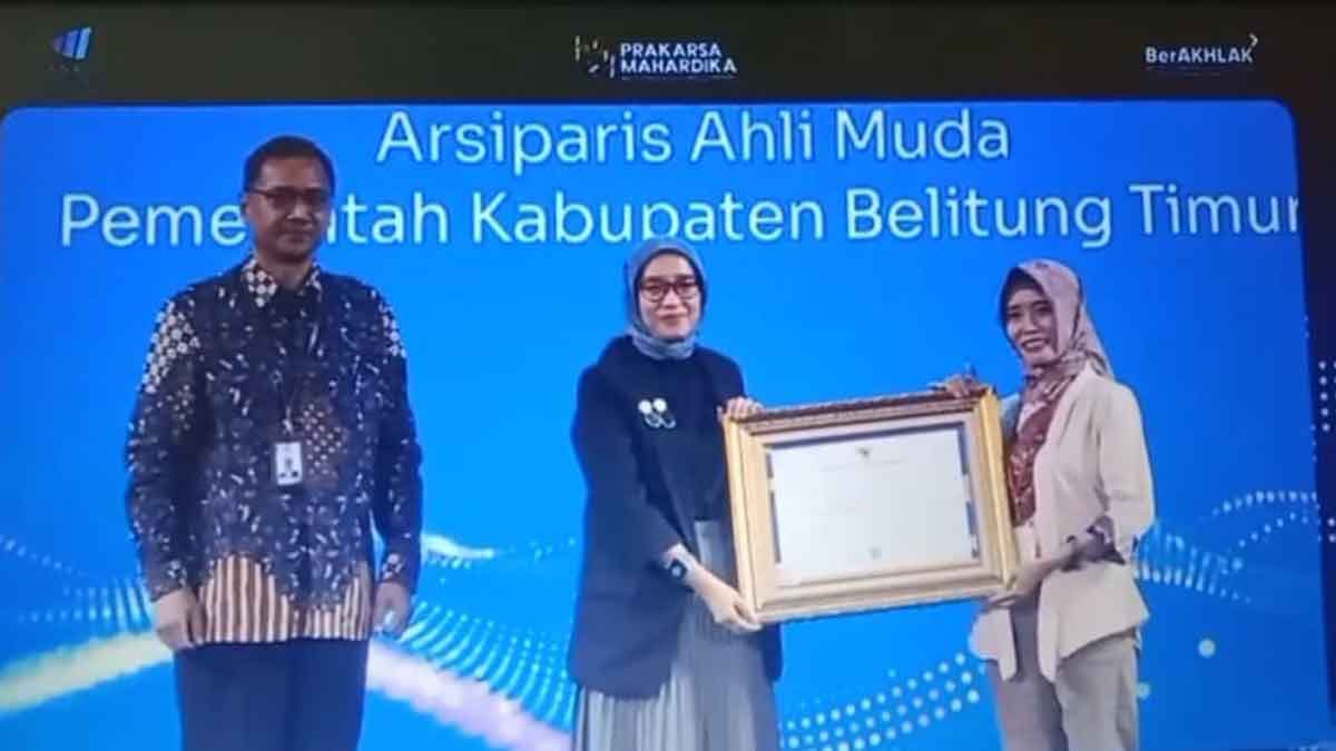 Hebat! Sosok ASN Perempuan Belitung Timur Ini Jadi Arsiparis Teladan Nasional Terbaik 2025