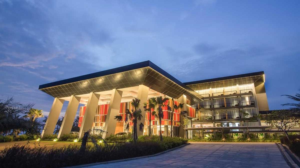 Swiss-Belresort Belitung Siap Sambut Tahun Baru 2026 dengan Carnaval Party Penuh Warna