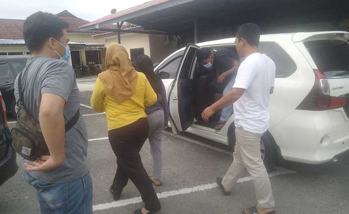 BREAKING NEWS: Wanita Pelaku Pencurian Emas Sejumlah Siswi Tanjungpandan Ditangkap