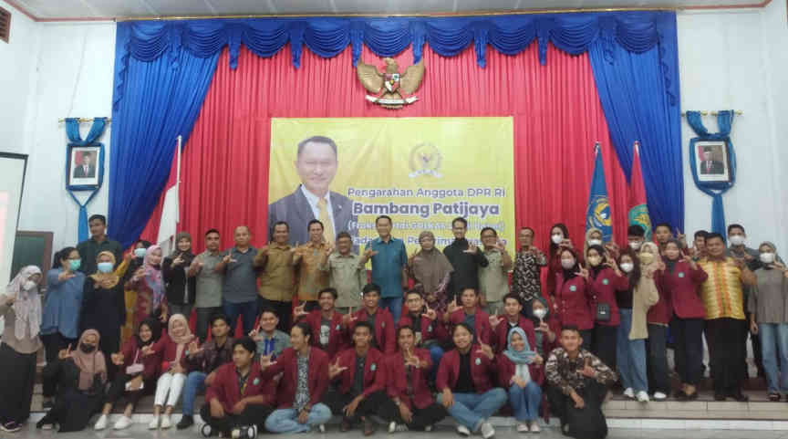 HUT ke-58 Golkar, Bambang Patijaya Beri Pengarahan 67 Mahasiswa Penerima Beasiswa BRIN