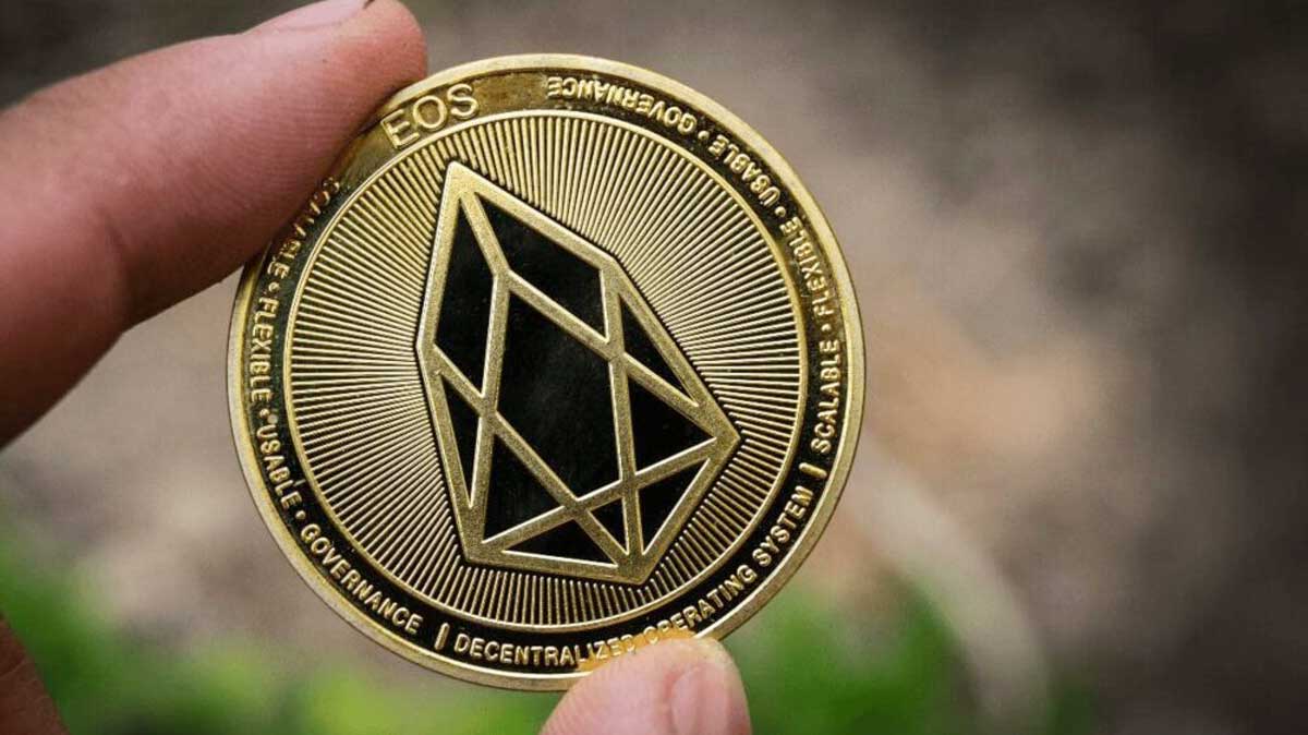 Harga EOS Anjlok 11%, Aksi Jual Tekan Pasar Kripto di Tengah Tren Bearish