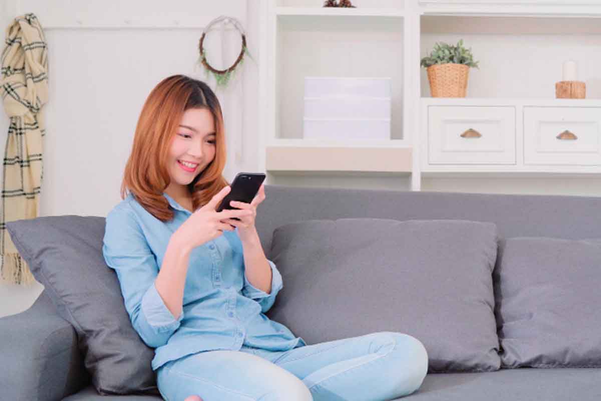 Cuan Gratis dari HP, Ini 7 Aplikasi Nonton Iklan Penghasil Uang Terbaik 2025