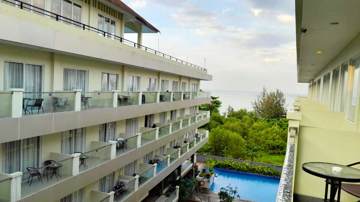 Dafam Resort Belitung, Hotel Favorit Wisatawan dengan Akses Langsung ke Pantai Tanjung Kelayang