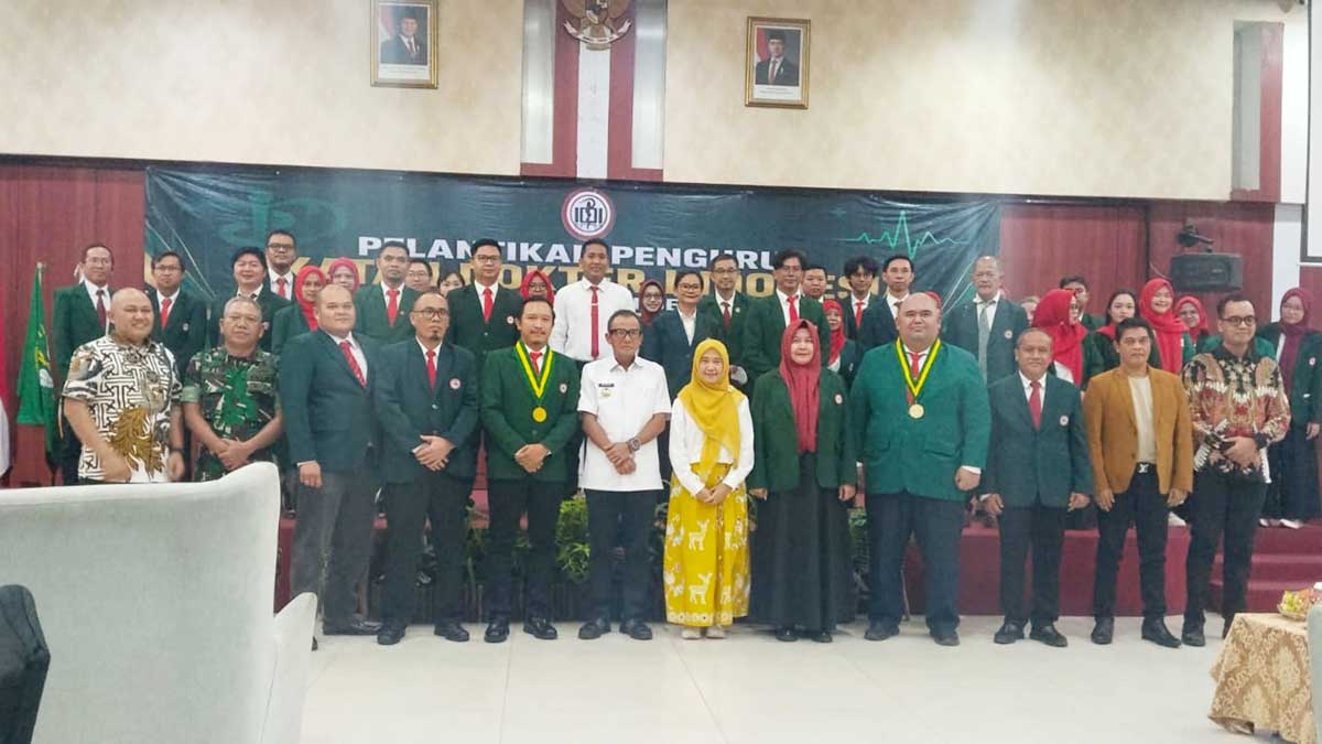 Pengurus Baru IDI Belitung dan Beltim Diminta Perkuat Layanan Kesehatan, Bupati Tekankan Sinergi