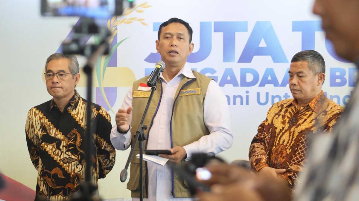Rekor Pengadaan Beras BULOG 2026 Pecah, Lampaui Capaian Tertinggi Sejak 2012