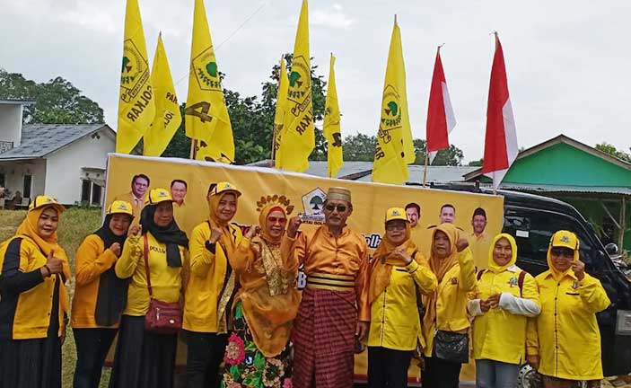 DPD Golkar Beltim Meriahkan HUT ke-77 RI, Ikut Karnaval di Kota Manggar