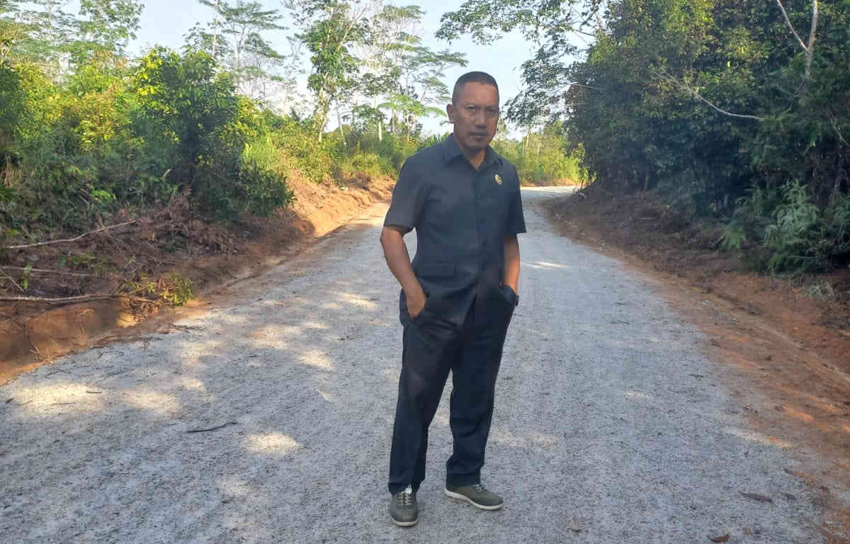 Rusdianto Bersyukur Akses Jalan ke Makam Raje Badau akan Diaspal
