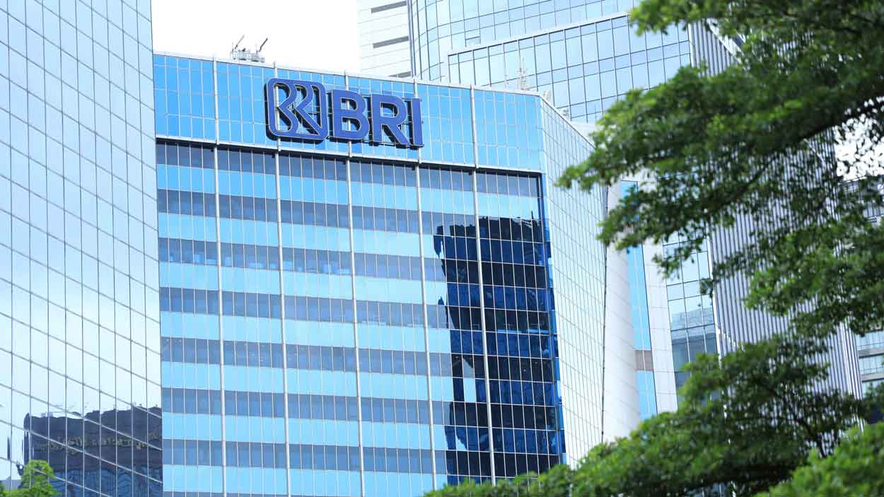 BRI Dinobatkan sebagai Perusahaan Publik Terbesar di Indonesia versi Forbes Global 2000 Tahun 2025