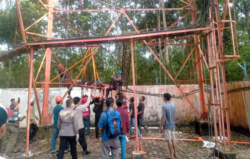 Warga Palembang Tewas Tersengat Listrik, Saat Kerja di Atas Tower Seluler Desa Tanjung Binga