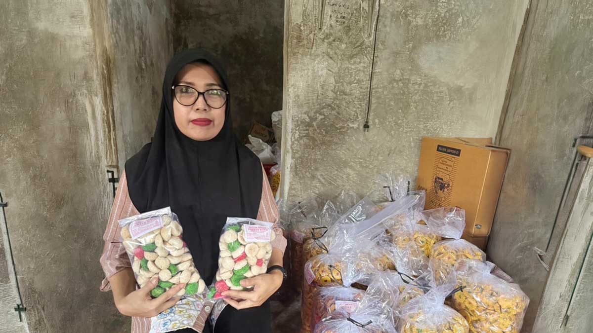 Dari Dapur Sederhana, Usaha Kue Yulianti Kini Banjir Pesanan Berkat Dukungan BRI