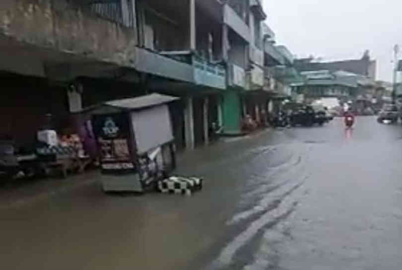 Pasar Tanjungpandan Banjir, Terparah Depan Kelenteng, BPBD Belitung Berikan Penjelasan