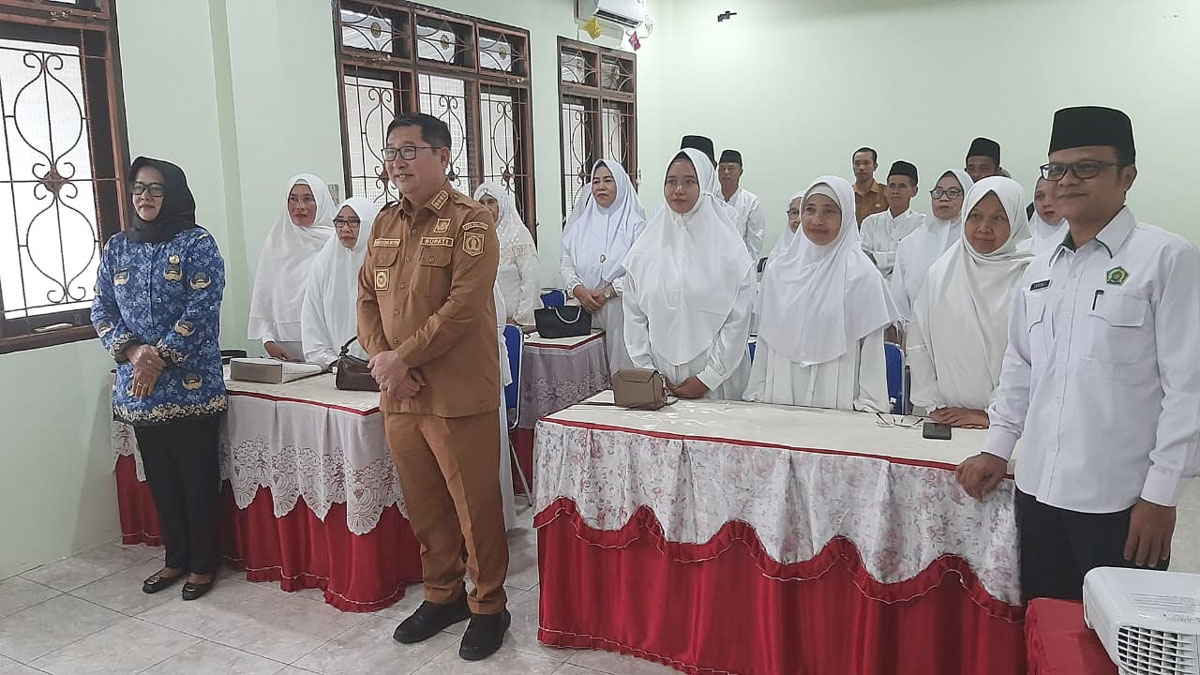 22 Calon Jamaah Haji Beltim 2026 Siap Berangkat, Bupati Soroti Dana dan Kesehatan
