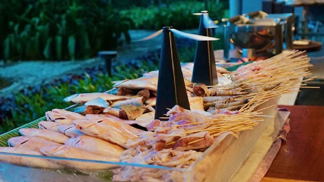 Nikmati Sensasi Seafood Mongolian BBQ di Swiss-Belresort Belitung, Promo Spesial Malam Minggu