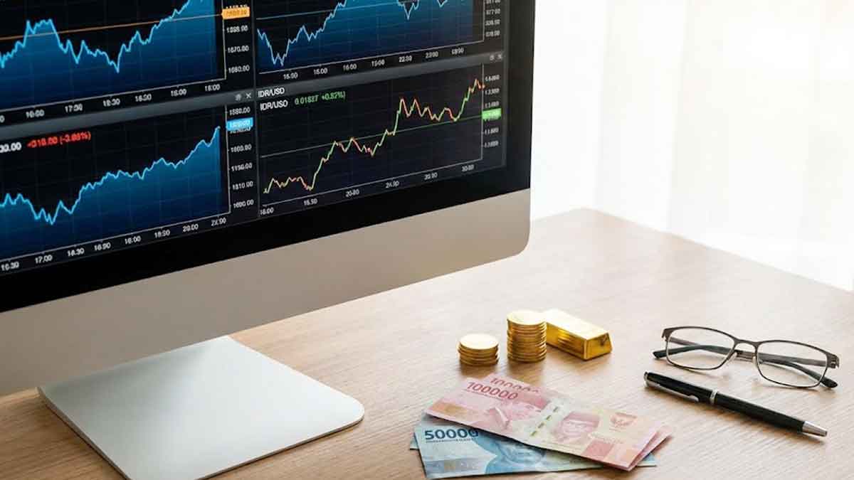 IHSG Ditutup Menguat ke 8.329, Rupiah Melemah dan Harga Emas Antam Anjlok