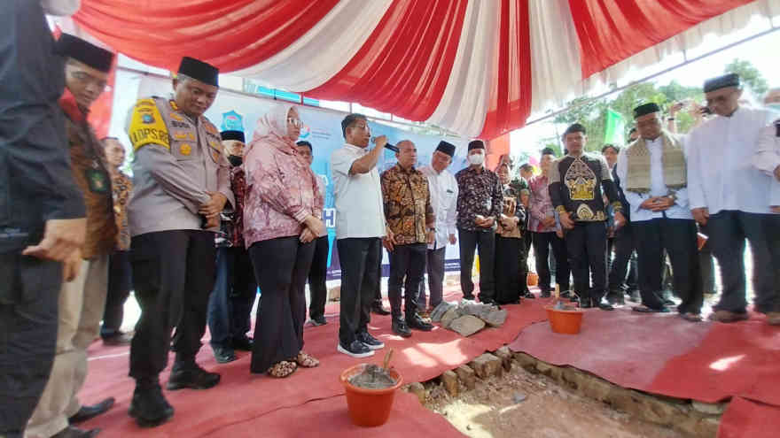 KSP Moeldoko Hadiri HUT ke-265 Kota Pangkalpinang, Lakukan Peletakan Batu Pertama Masjid Kubah Timah