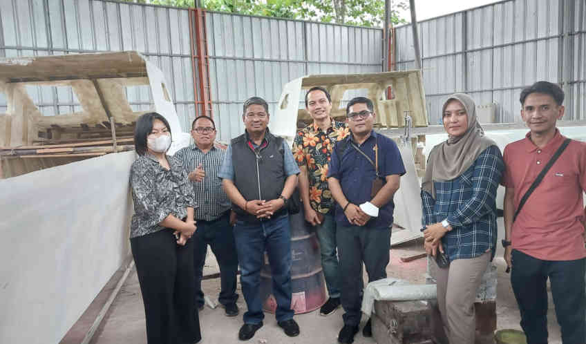 Kejari Belitung Timur Lakukan Pendampingan Pengadaan Bottom Glass Boat Disbudpar Rp989 Juta