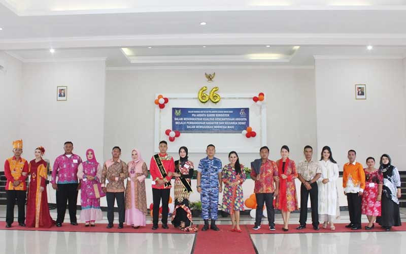 15 Peserta Ikuti Fashion Show Batik Belitung, Ketua PIA Lanud ASH Puas