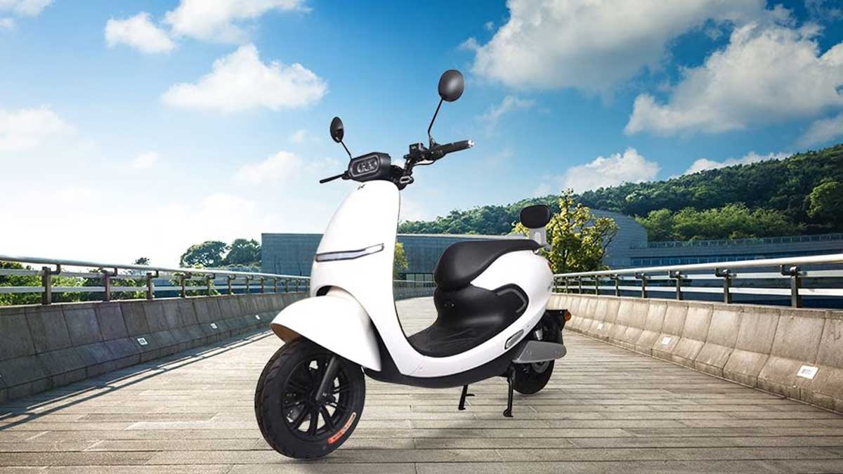 4 Motor Listrik Stylish Mirip Vespa Klasik, Harga Mulai 8 Jutaan!