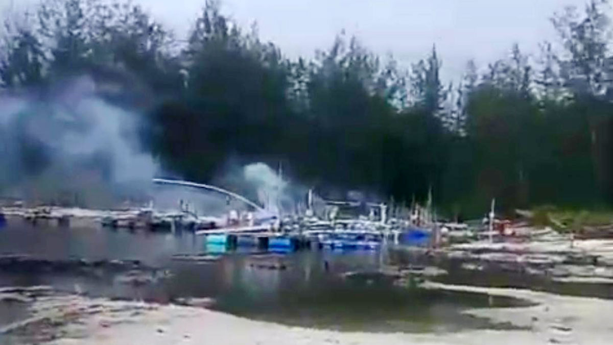 Puluhan Ponton Tambang Timah Ilegal di Belitung Dibakar, Ini Respons Kapolres