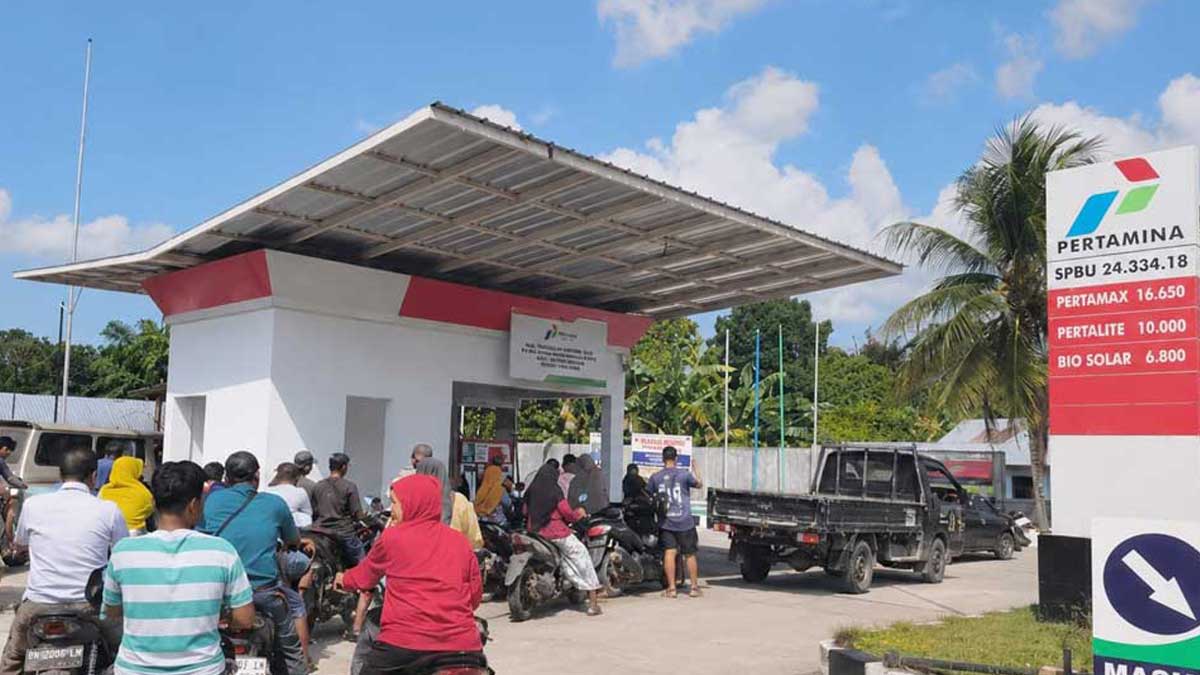 Harga BBM Subsidi Dipastikan Tak Naik, Meski ICP Sudah USD 92 per Barel