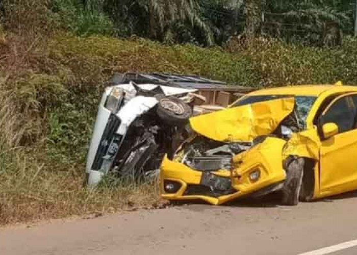 Honda Brio Rusak Berat Akibat Kecelakaan Mobil di Belitung, Begini Nasib Pengendaranya