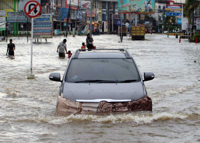 Dampak Jangka Panjang Mobil Bekas Terendam Banjir, Jangan Sampai Diabaikan!