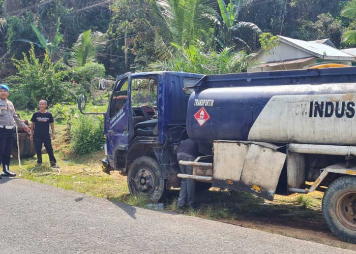 Truk Kecelakaan Mobil Tangki Ungkap Skandal Solar di Belitung, 9 Orang Jadi Tersangka