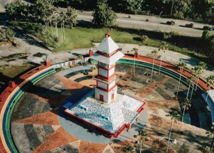 Misteri Jam Bentong Kota Tenggarong: Simbol Sejarah dan Budaya yang Menjadi Daya Tarik Wisatawan