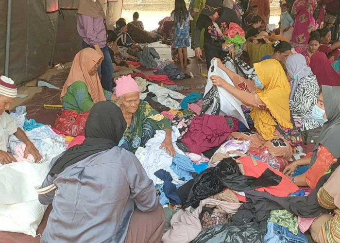 2.000 Warga Mengungsi akibat Kebakaran di Serdang, PWI Babel Galang Donasi Rp65,5 Juta