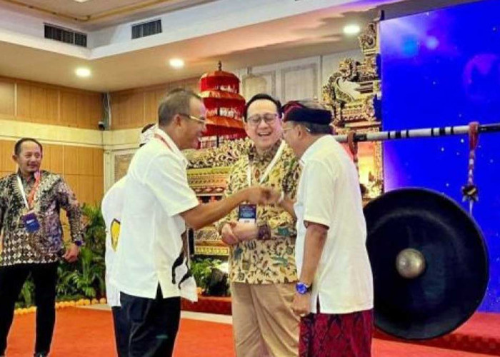 Bali Jadi Pintu Masuk Wisata Belitung dan Bangka, Bupati Djoni Gagas Konektivitas 3B